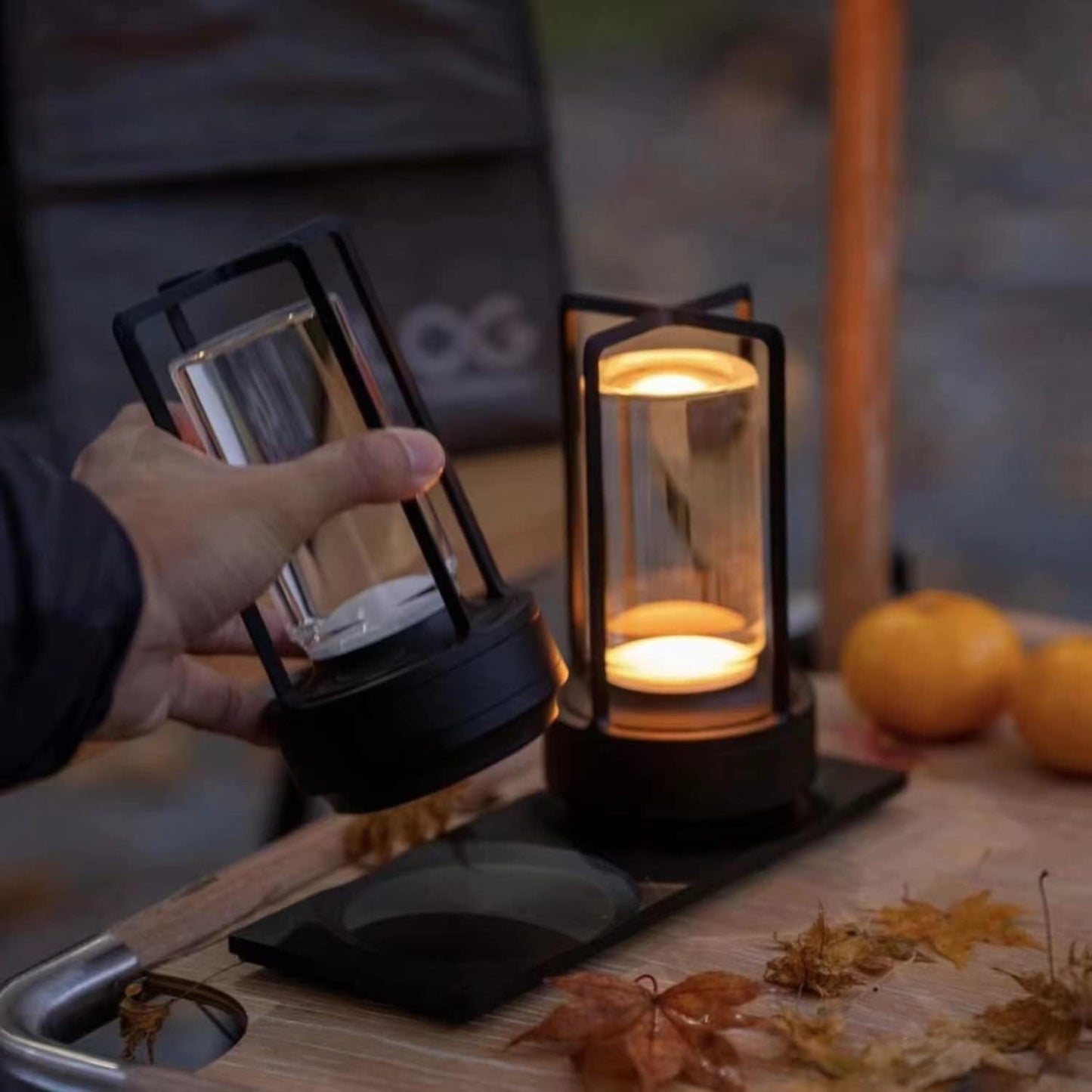 Portable Metal Table Lamp for Indoor/Outdoor ,Rechargeable Cordless LED Lamp, 3-Colour Infinitely Dimming Battery Powered Small Desk Lamp, Restaurant/Bedroom/Bar/Coffee Shop/Camping Light