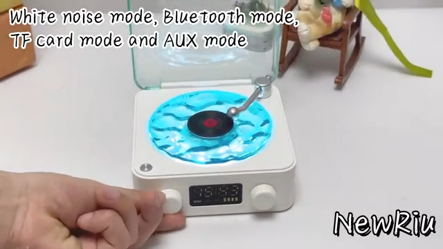 The Waves Vinyl Player